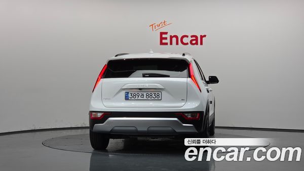 Kia Niro 2022, фото 4