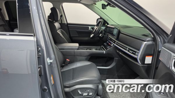 Hyundai Santa Fe 2025, фото 16