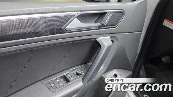 Volkswagen Tiguan 2021, фото 14