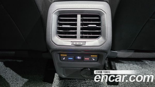 Volkswagen Tiguan 2021, фото 30