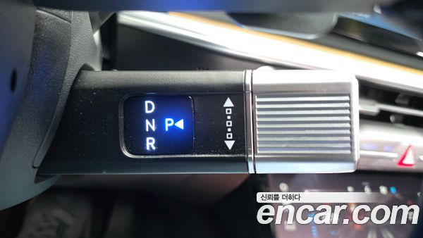 Hyundai Grandeur 2023, фото 9
