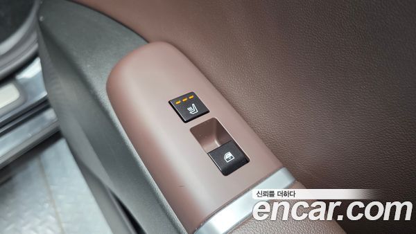 Hyundai Grandeur 2023, фото 18
