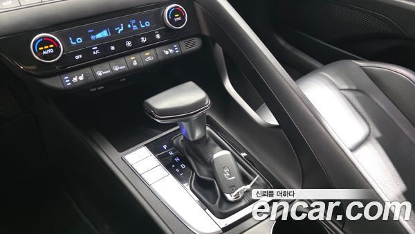 Hyundai Elantra 2021, фото 12