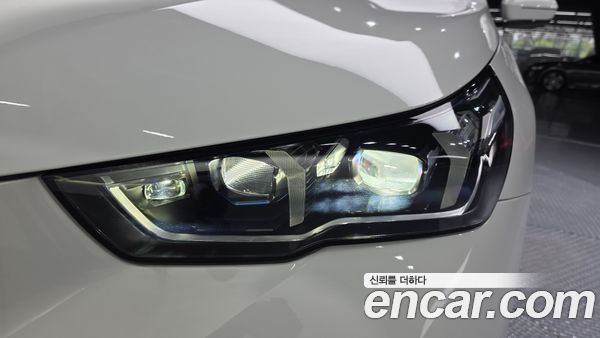 BMW 5 Series 2026, фото 8