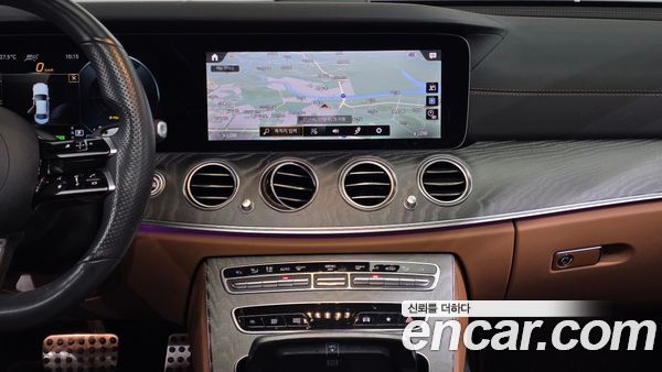 Mercedes-Benz E-Class 2021, фото 19