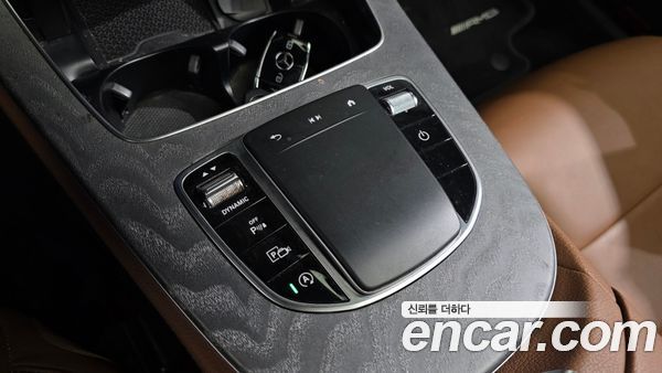 Mercedes-Benz E-Class 2021, фото 30