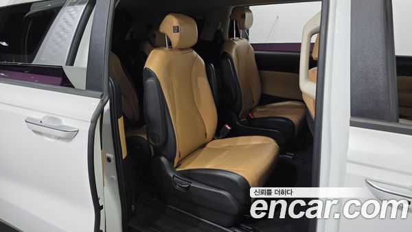 Kia Carnival 2021, фото 18