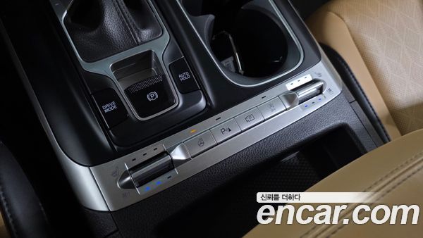 Kia Carnival 2021, фото 32