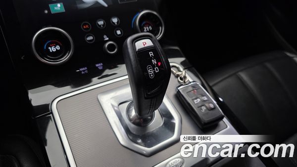 Land Rover Range Rover Evoque 2020, фото 12