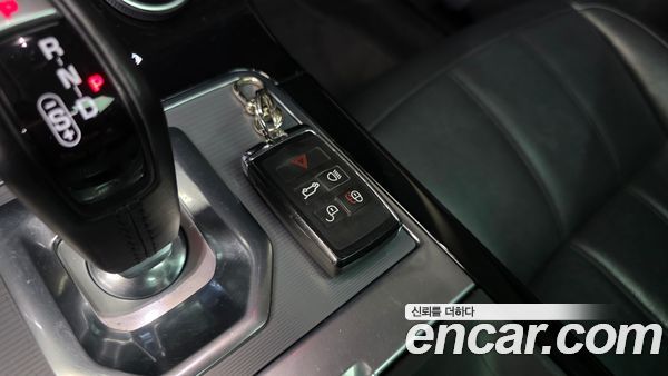 Land Rover Range Rover Evoque 2020, фото 22