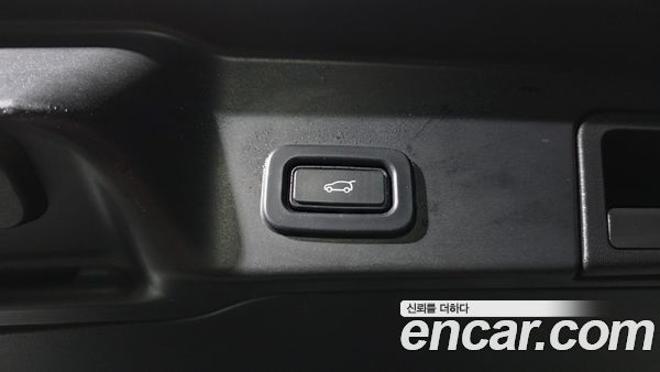 Land Rover Range Rover Evoque 2020, фото 24