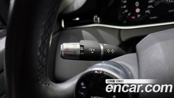 Land Rover Range Rover Evoque 2020, фото 30