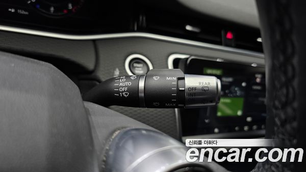 Land Rover Range Rover Evoque 2020, фото 35