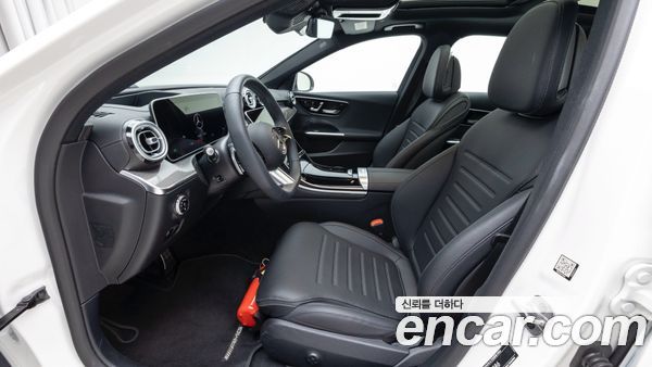 Mercedes-Benz C-Class 2026, фото 14