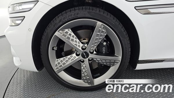 Genesis G80 2025, фото 5