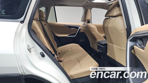 Toyota RAV4 2022, фото 17