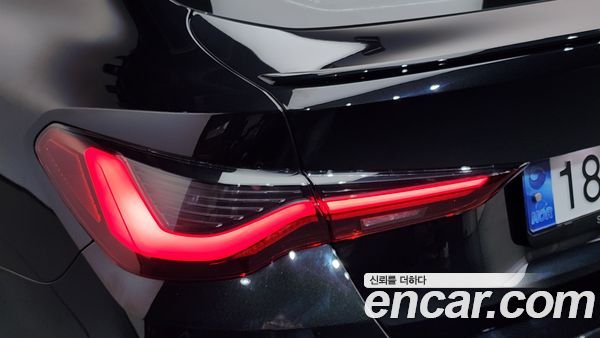 BMW 4 Series 2024, фото 8