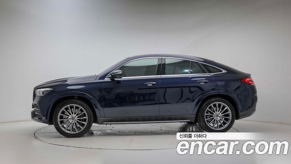 Mercedes-Benz GLE 2022, фото 8