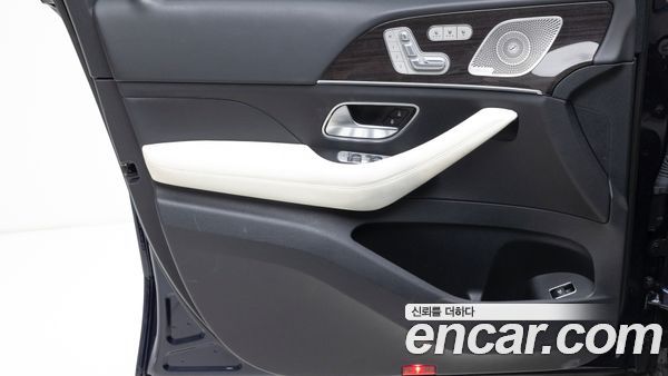 Mercedes-Benz GLE 2022, фото 20
