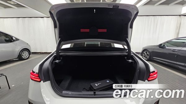 BMW 5 Series 2025, фото 26