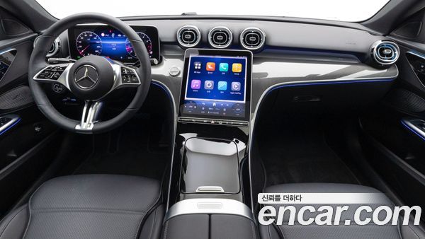 Mercedes-Benz C-Class 2026, фото 12