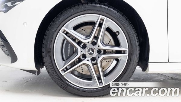 Mercedes-Benz CLA 2026, фото 5