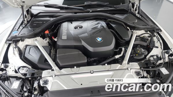BMW 4 Series 2025, фото 5