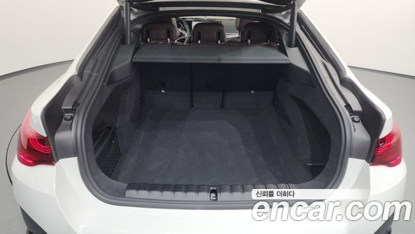 BMW 4 Series 2025, фото 25