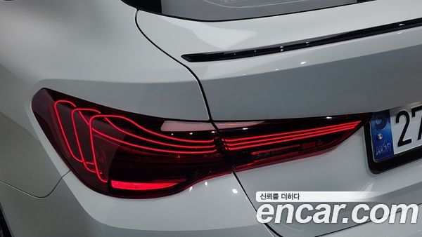 BMW 4 Series 2025, фото 8