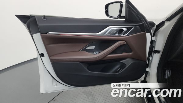 BMW 4 Series 2025, фото 13