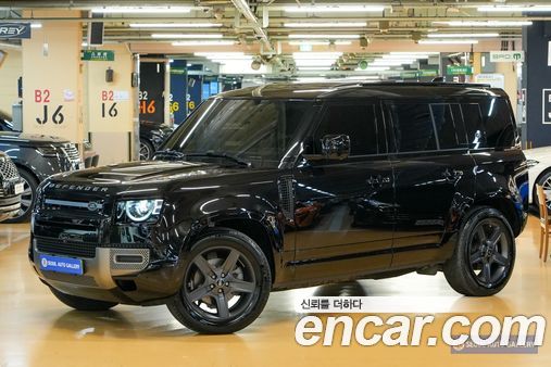Land Rover Defender 2024