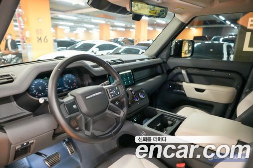 Land Rover Defender 2024, фото 14