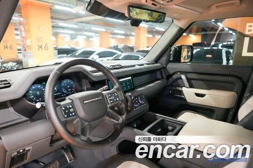 Land Rover Defender 2024, фото 18