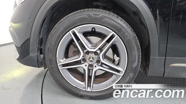 Mercedes-Benz GLA 2023, фото 5