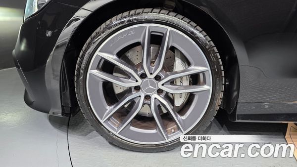Mercedes-Benz E-Class 2021, фото 5