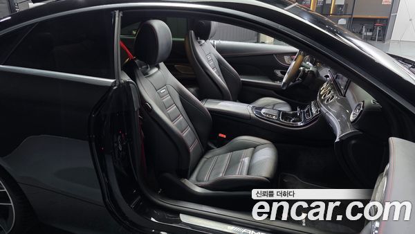 Mercedes-Benz E-Class 2021, фото 16