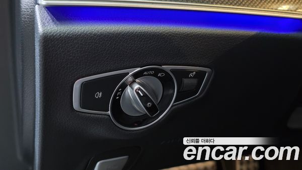 Mercedes-Benz E-Class 2021, фото 27