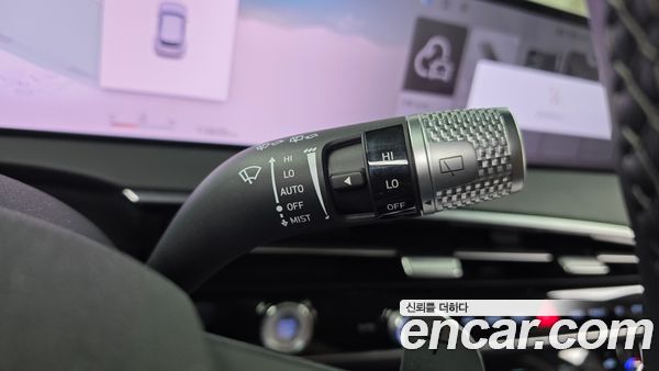 Genesis GV70 2025, фото 26