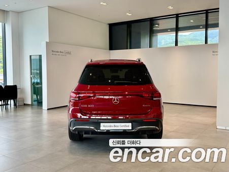Mercedes-Benz EQB 2024, фото 7