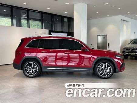 Mercedes-Benz EQB 2024, фото 9