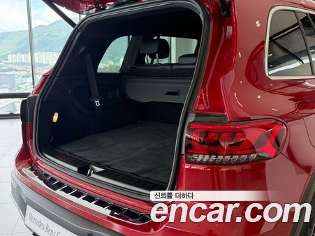 Mercedes-Benz EQB 2024, фото 10
