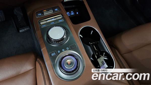 Genesis GV70 2024, фото 9