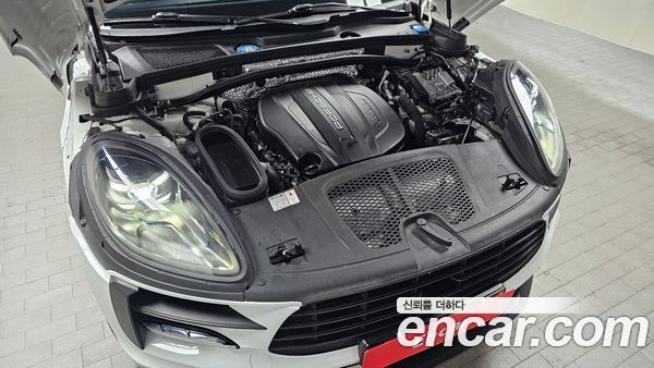 Porsche Macan 2021, фото 5