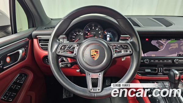 Porsche Macan 2021, фото 18