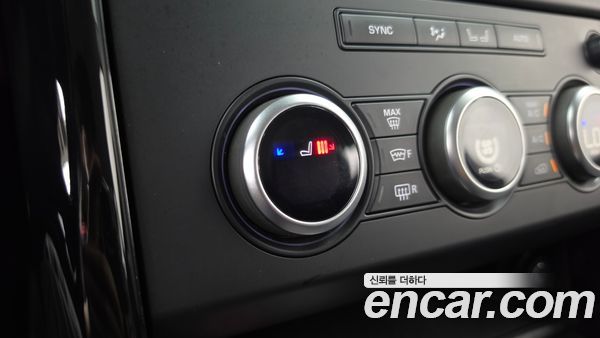 Land Rover Discovery 2020, фото 29