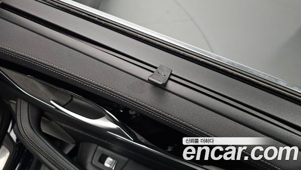 BMW 5 Series 2023, фото 30