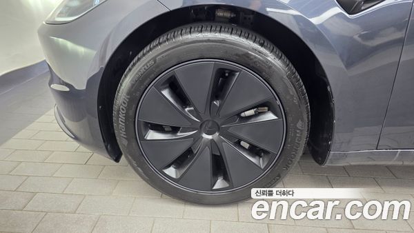 Tesla Model 3 2024, фото 5
