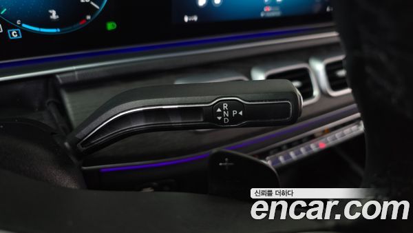 Mercedes-Benz GLE 2021, фото 12