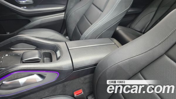 Mercedes-Benz GLE 2021, фото 30