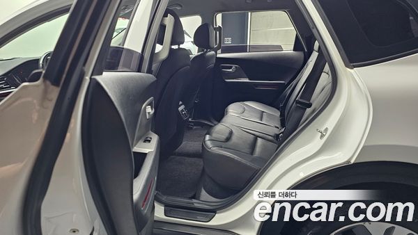Kia Niro 2023, фото 16